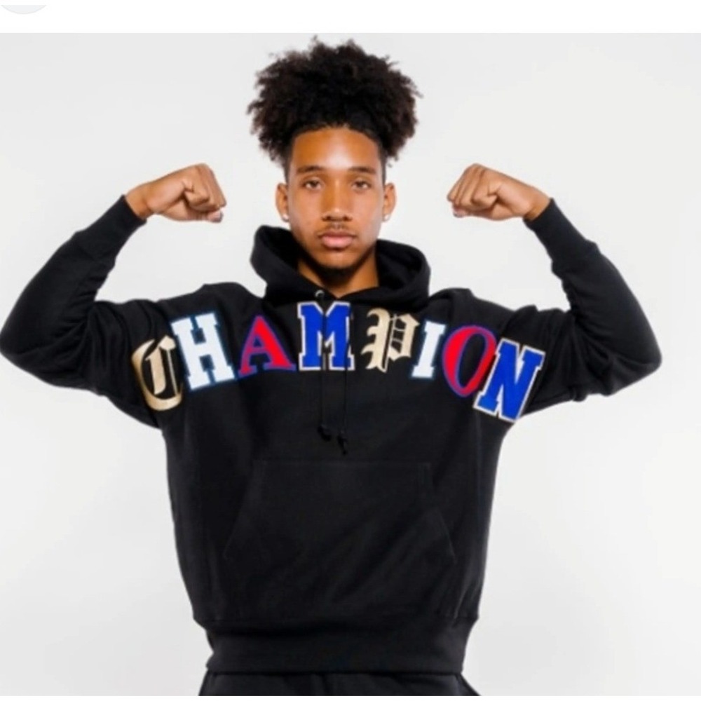 Champion Reverse Weave‎ Black Hoodie vintage Big Logo GFX Embroidered